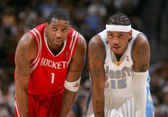 此刻只能目 此刻只能目